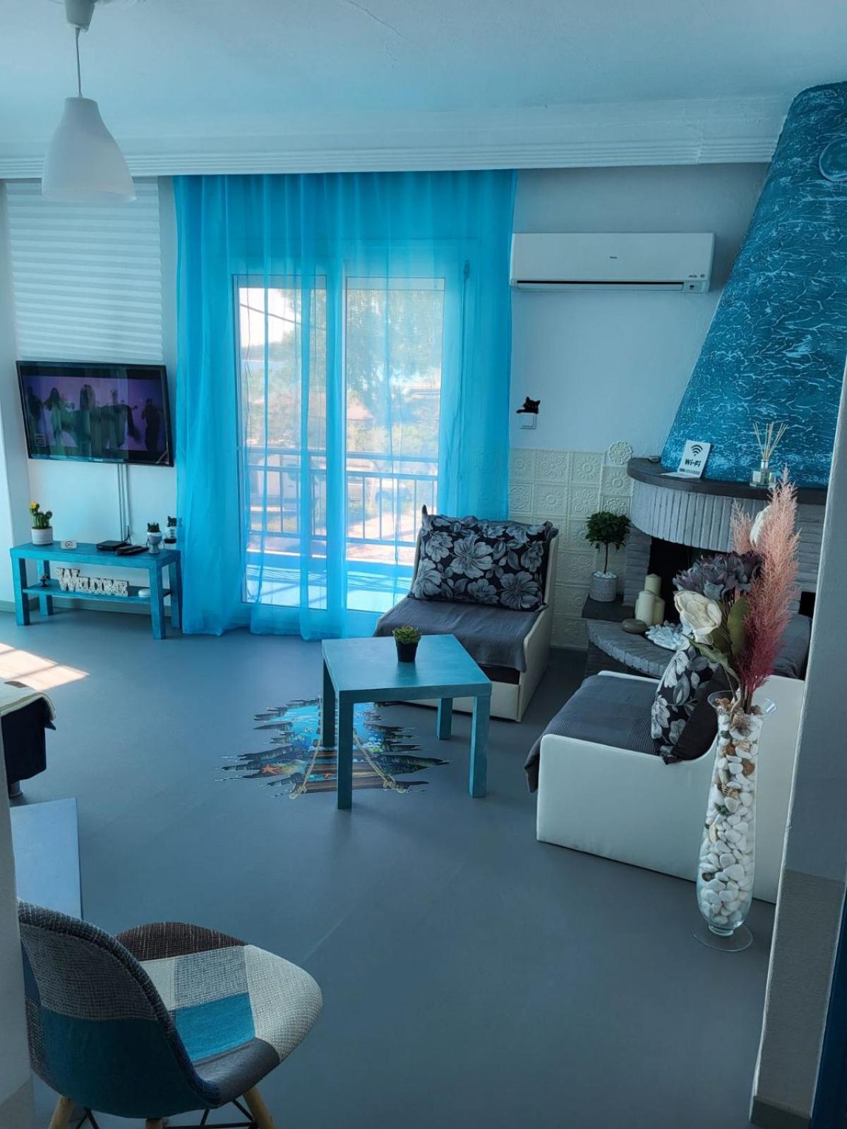דירות Néa Péramos Upper Deck Apt. מראה חיצוני תמונה